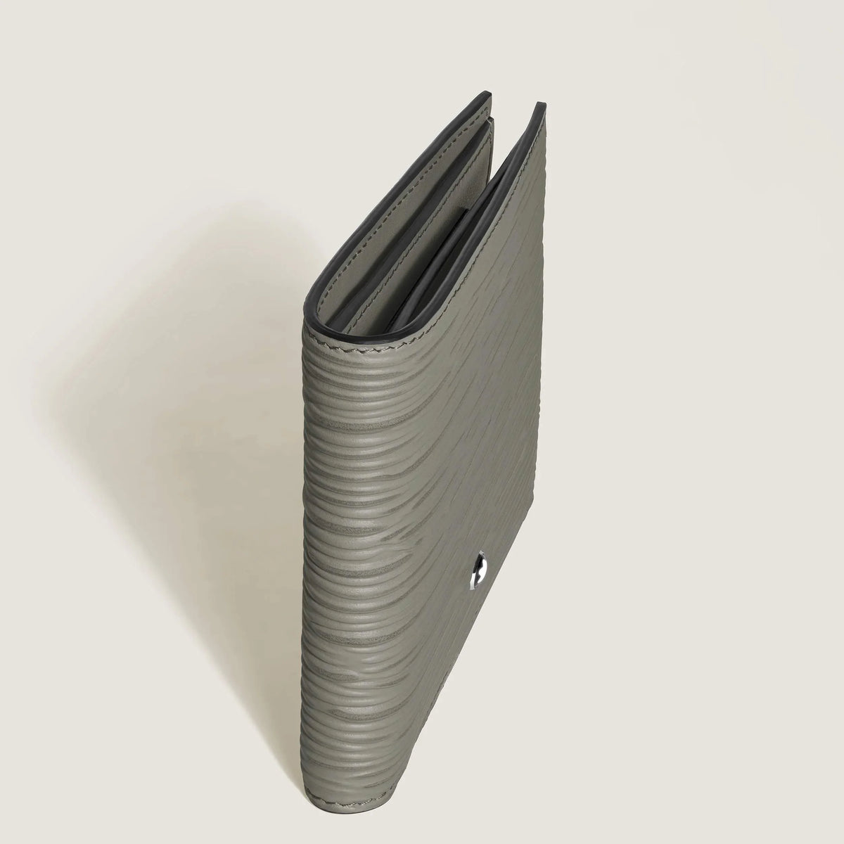 Montblanc 4810 wallet 8cc medium grey